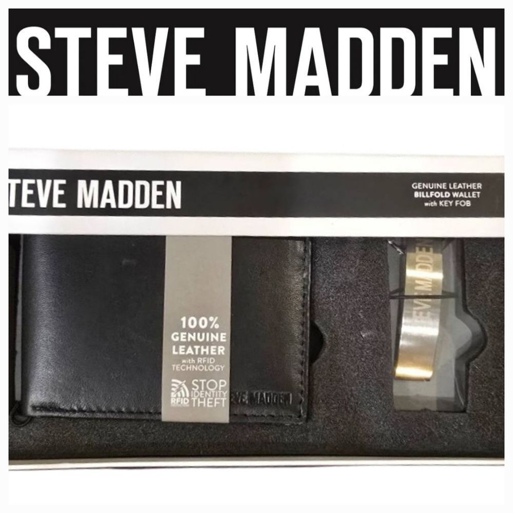 Steve Madden Leather Slim Bi-Fold Wallet w/Key Fob- Black